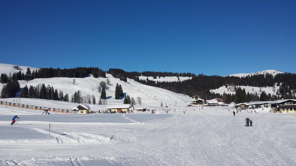 Gutshof Wolfgangsee Resort & Event Hotel ชตรอเบิล ภายนอก รูปภาพ