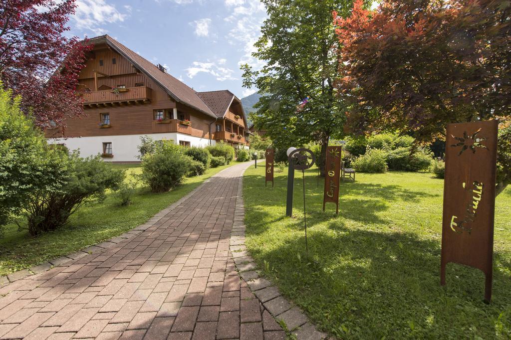 Gutshof Wolfgangsee Resort & Event Hotel ชตรอเบิล ภายนอก รูปภาพ