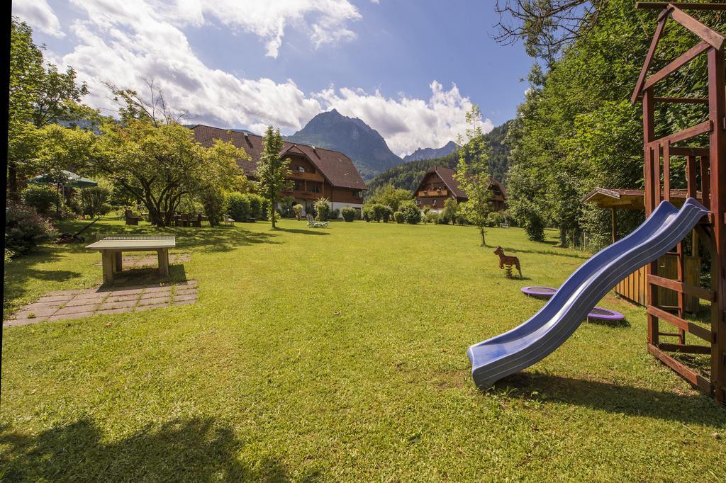 Gutshof Wolfgangsee Resort & Event Hotel ชตรอเบิล ภายนอก รูปภาพ